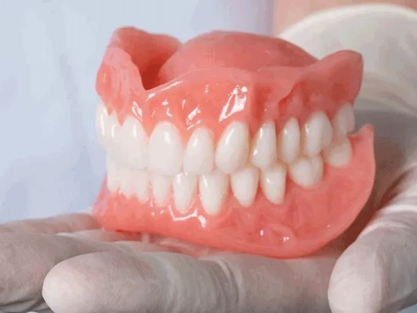 Complete Dentures